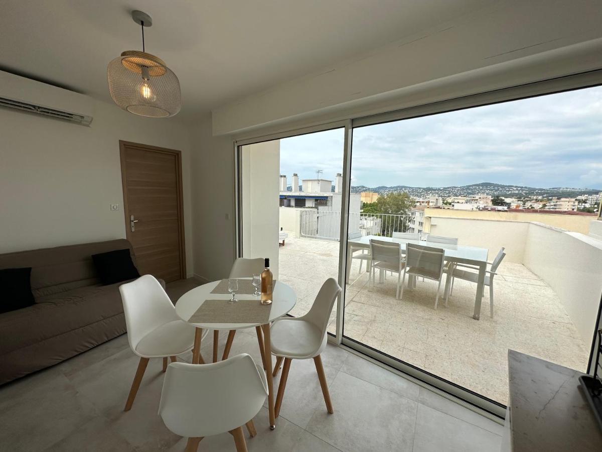 Superbe T2 En Dernier Etage Apartment Антиб Екстериор снимка